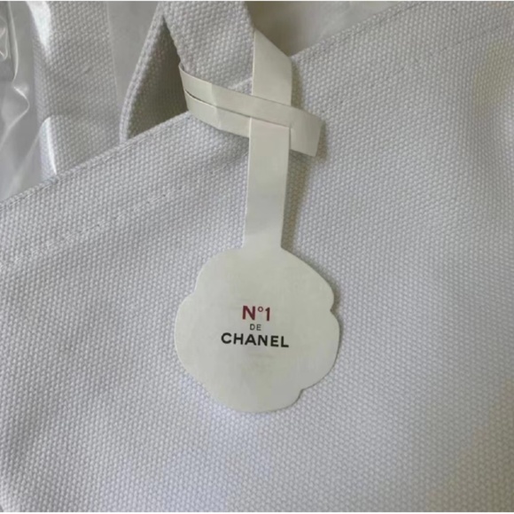 Chanel Beauty No.1 Organic Cotton Tote Bag  NWT - Picture 7 of 8